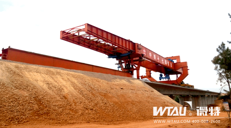 中鐵十七局900T架橋機配備微特安全監(jiān)控系統(tǒng)