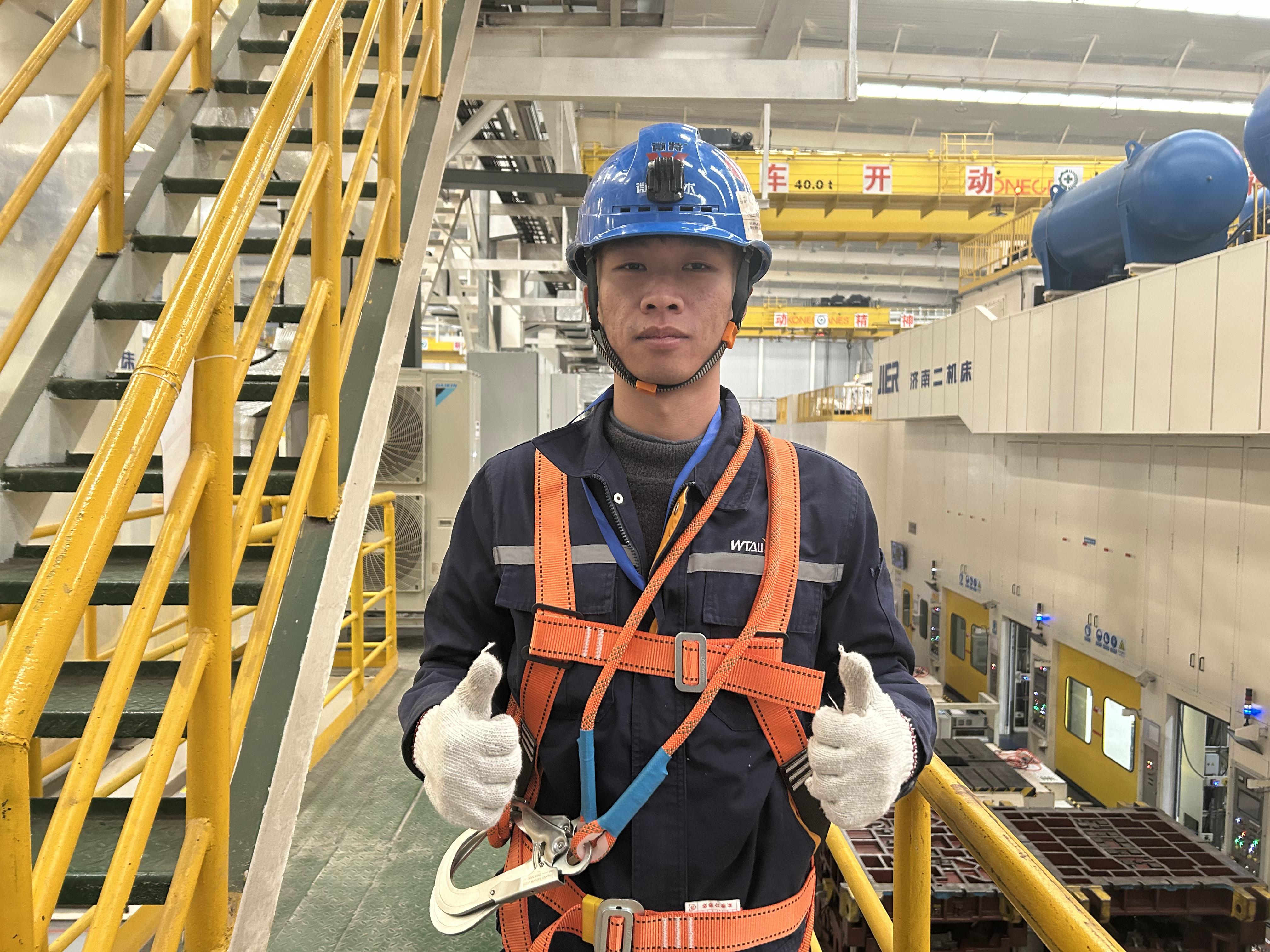 微特故事 | 技術(shù)小白三年如何逆襲為老師傅？